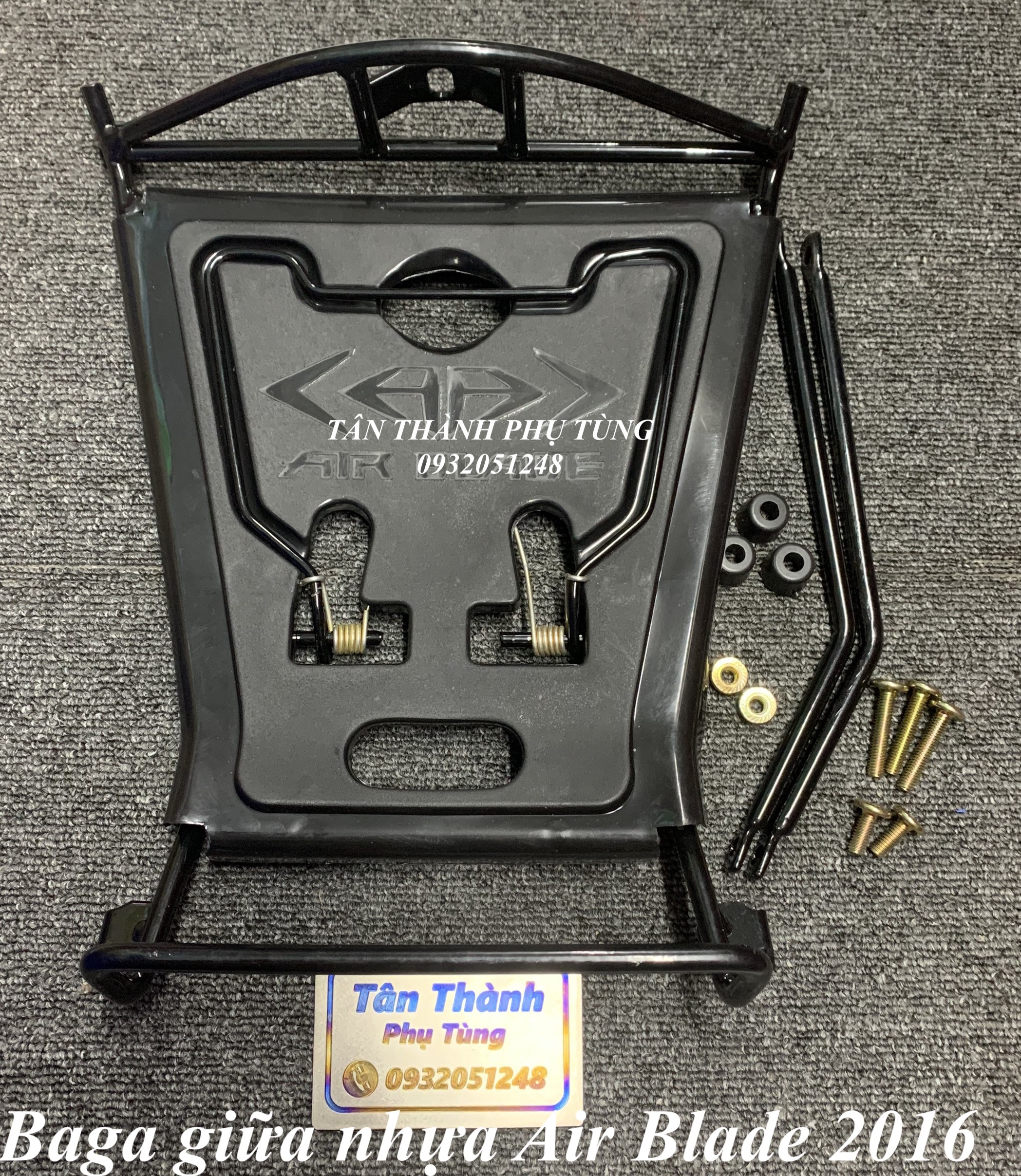 Baga giữa nhựa đen air blade 2013-2019