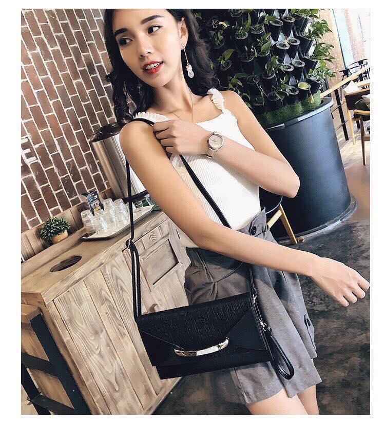 Ví cầm tay đeo chéo mẫu mới năm 2019