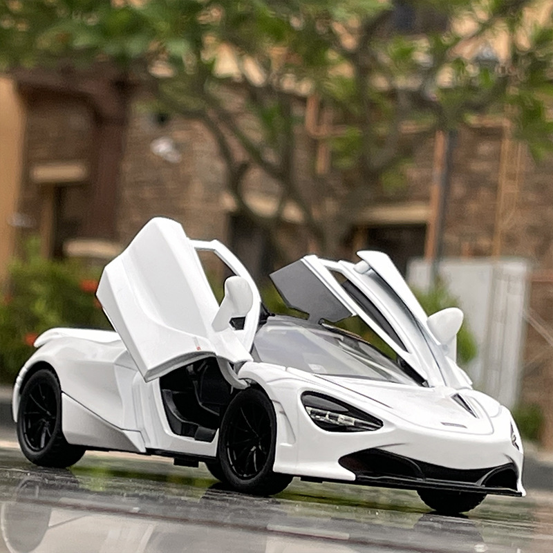 Xe mô hình ô tô McLaren 720S tỷ lệ 1:32 khung hợp kim mở full cửa có đèn âm thanh