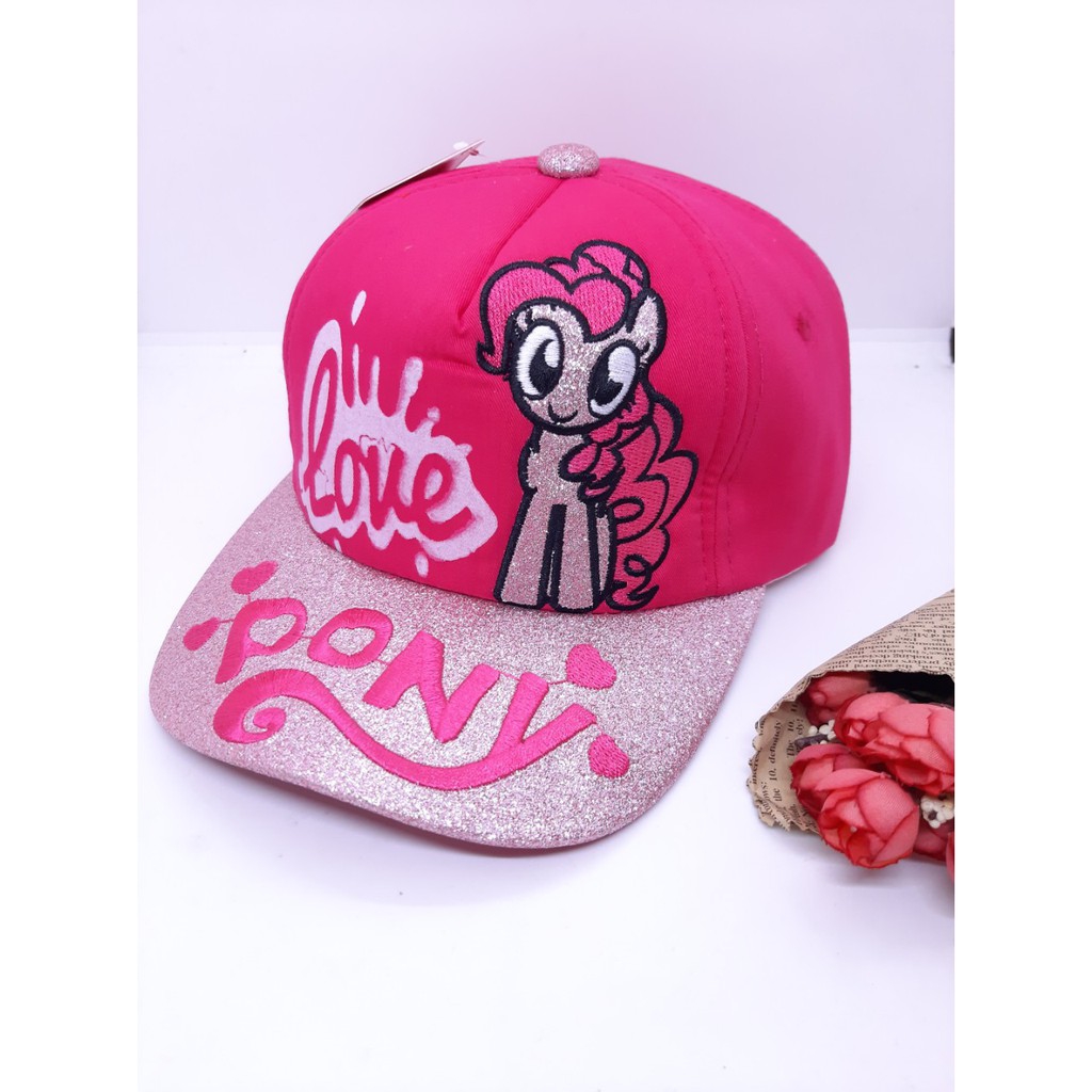 nón ngựa hồng các bé gái đều mê