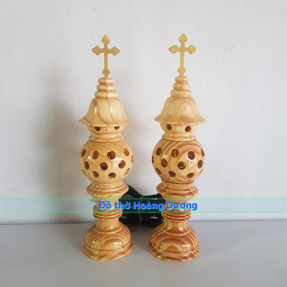 Đèn bàn thờ Chúa hình Thánh Giá cao 27cm