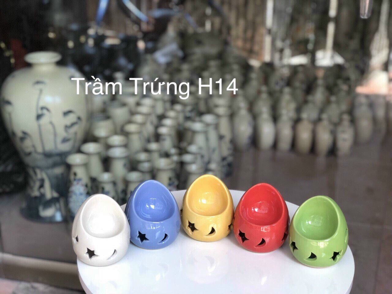 Đế đốt tinh dầu bằng nến hình trứng