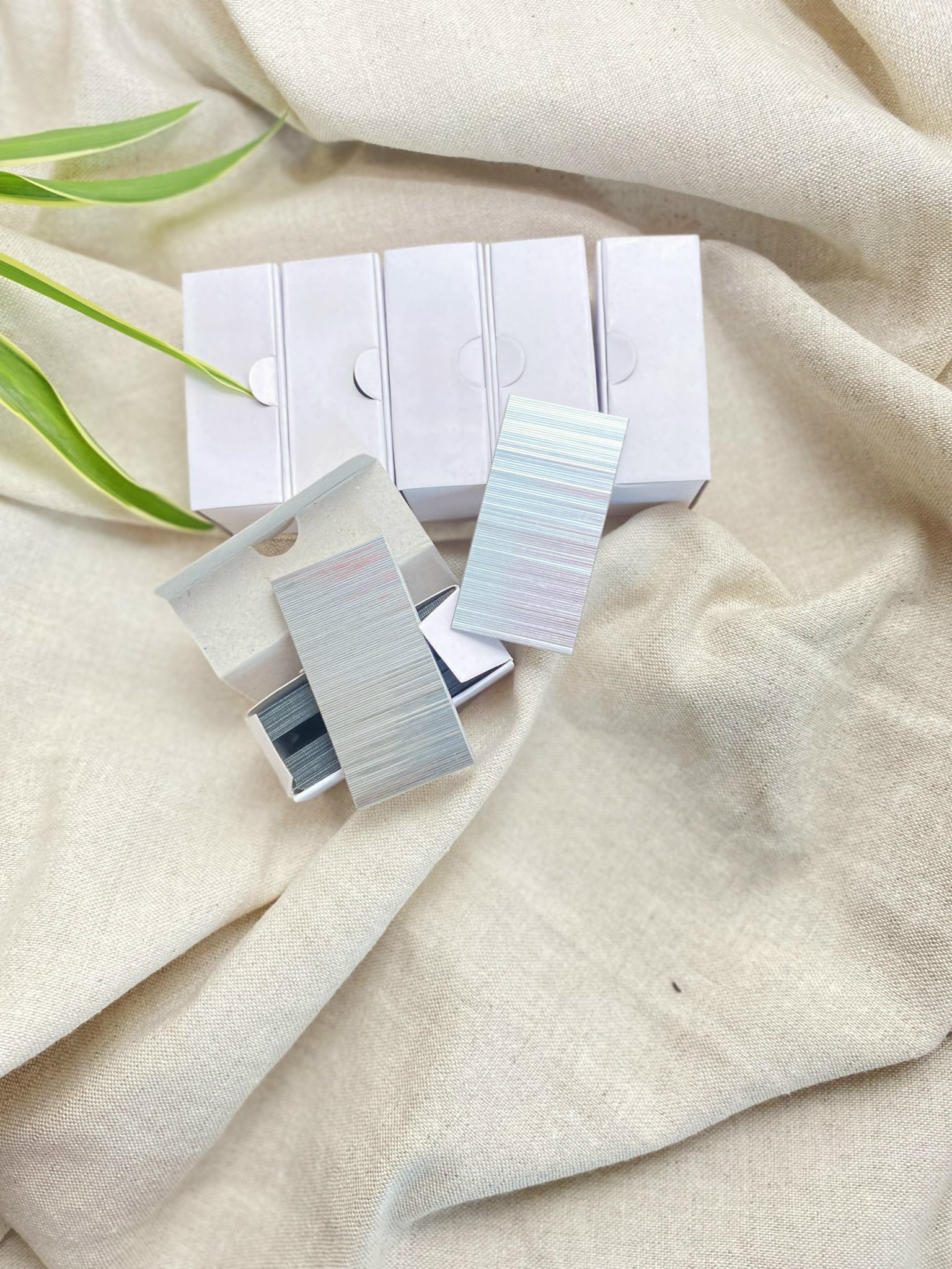 Kim bấm cho máy bấm kim / dập ghim điện tự động, máy con thỏ