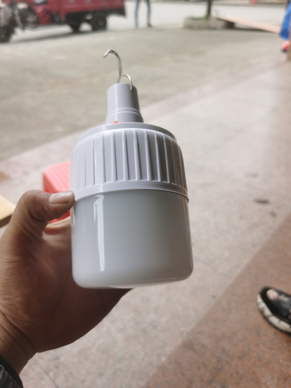 Có remote-Đèn năng lượng mặt trời tích điện thông minh mini 80w chiếu siêu sáng treo tường trong nhà ngoài trời