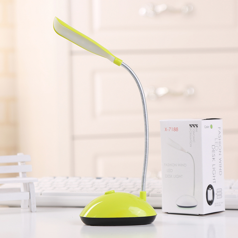 Đèn led xài pin aaa đọc sách