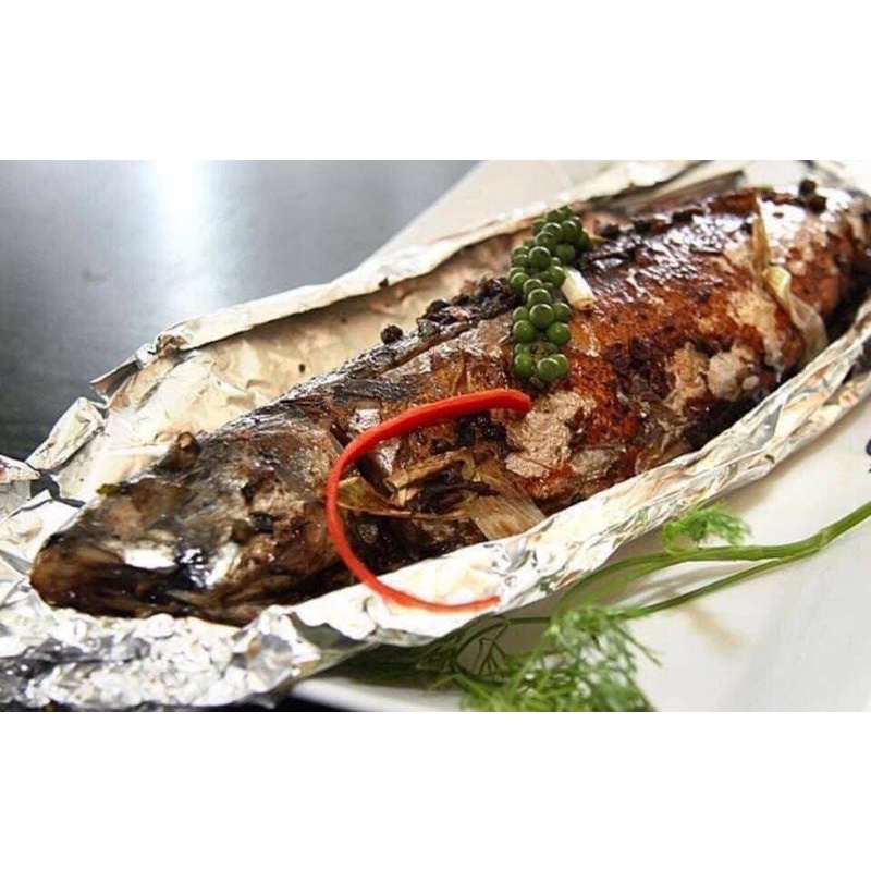 Giấy bạc nướng thịt và giữ nóng thực phẩm