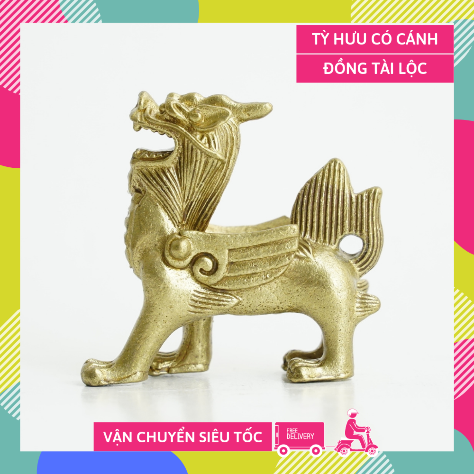 Tượng Tỳ Hưu bằng đồng có cánh chiêu tài 5cm. Tỳ Hưu là đứa con của rồng là biểu tượng của may mắn tài lộc thuận lợi làm ăn kinh doanh.