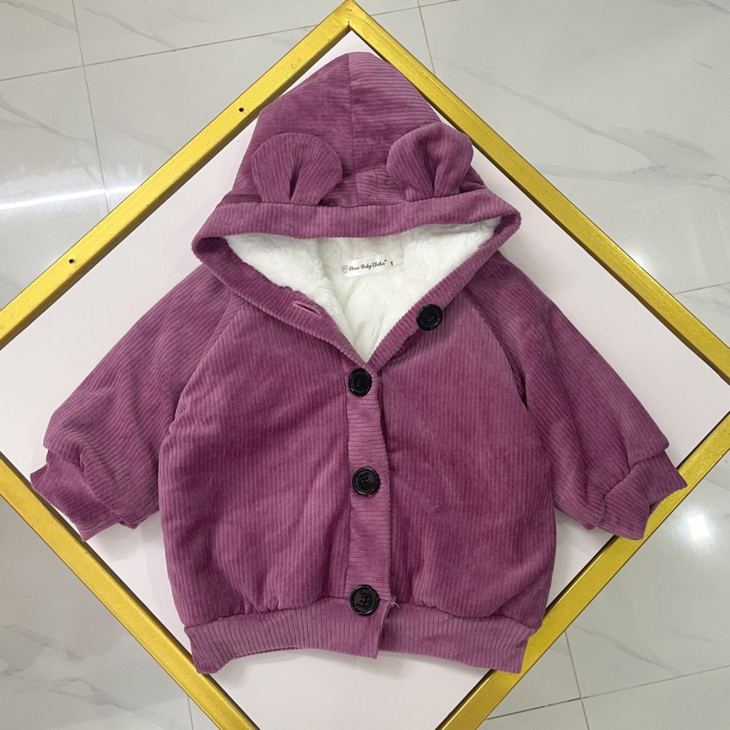 Áo ấm cho bé 0 24 tháng Nina Kids Boutique Áo khoác lót lông sơ sinh Có nón trùm hình tai gấᴜ