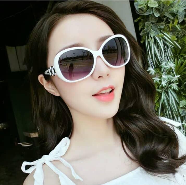 Kính mát nữ cao cấp - Mắt kính thời trang nữ gọng trắng Hàn Quốc ( Tặng 01 hộp đựng kính cao cấp + 01 K.Trang 4 lớp)