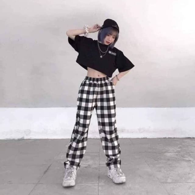 Sét áo crt in chu quần kẻ
