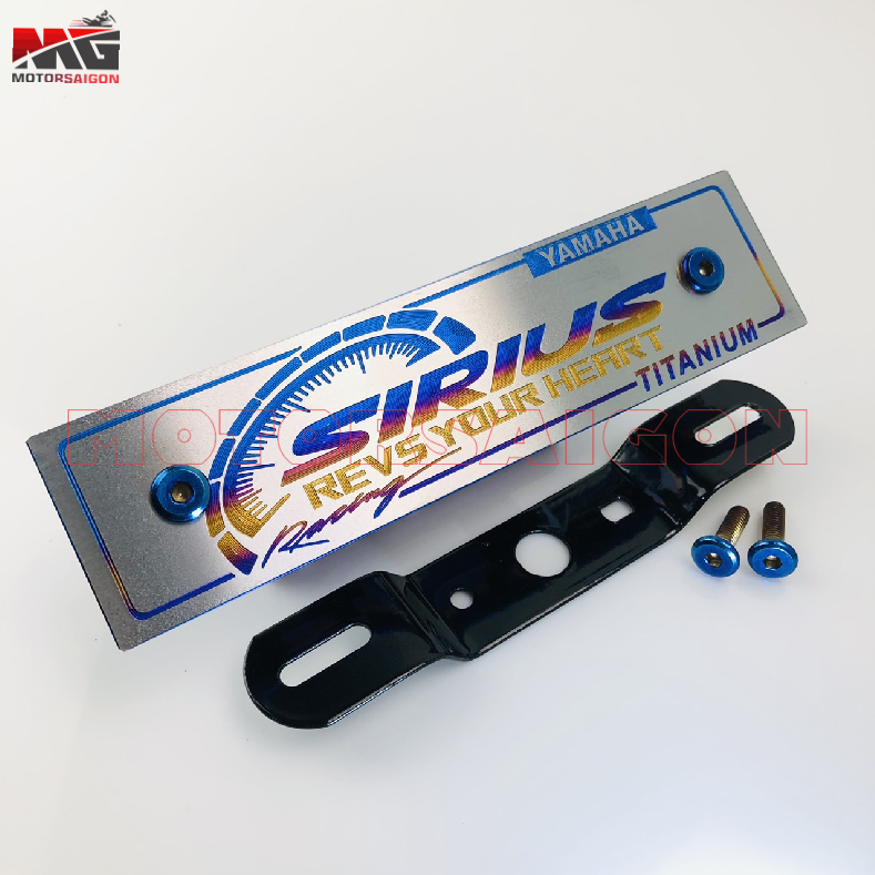[HCM]bảng tên xe máy bảng tên titan nhập khẩu cao cấp dùng cho xe Sirius (tặng ốc titan và pát gắn) 100% titan nguyên khối motorsaigon
