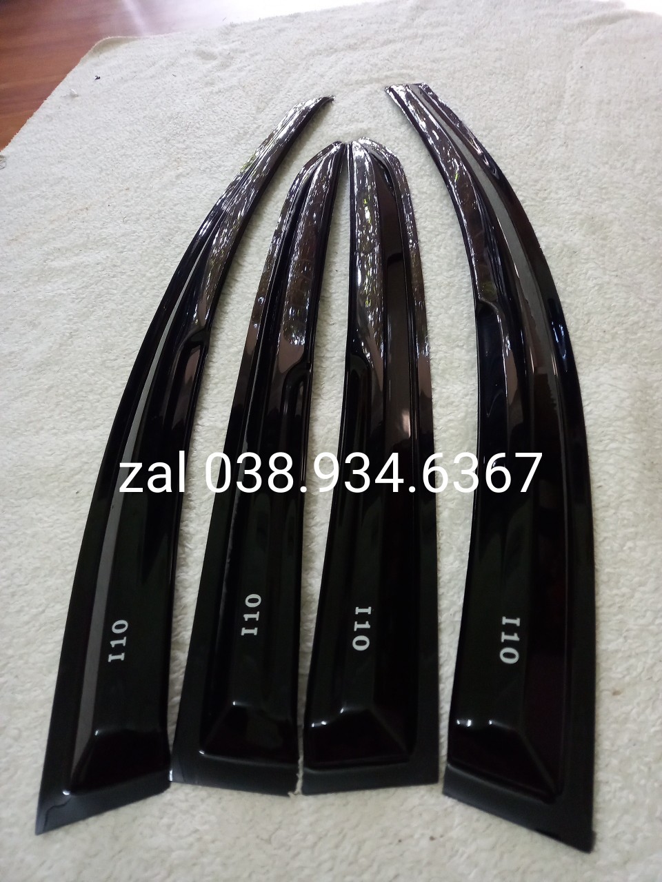 Vè che mưa I10 HATBACK và SEDAN 2014-2020 hàng Thái nên dày và cứng , thiết kế 4 logo tăng tính thẩm mĩ
