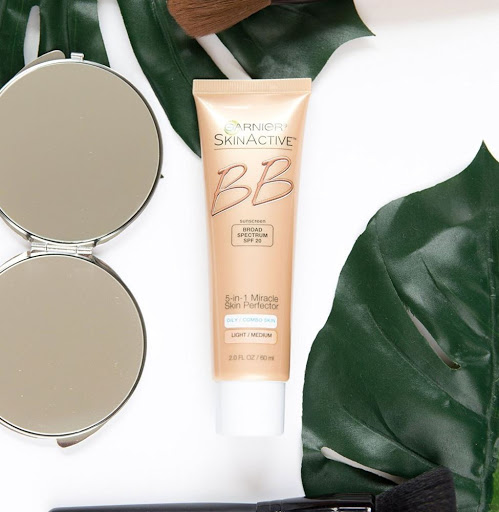 BB CREAM GARNIER DÀNH CHO DA DẦU VÀ DA HỖN HỢP THIÊN DẦU TÔNG SÁNG