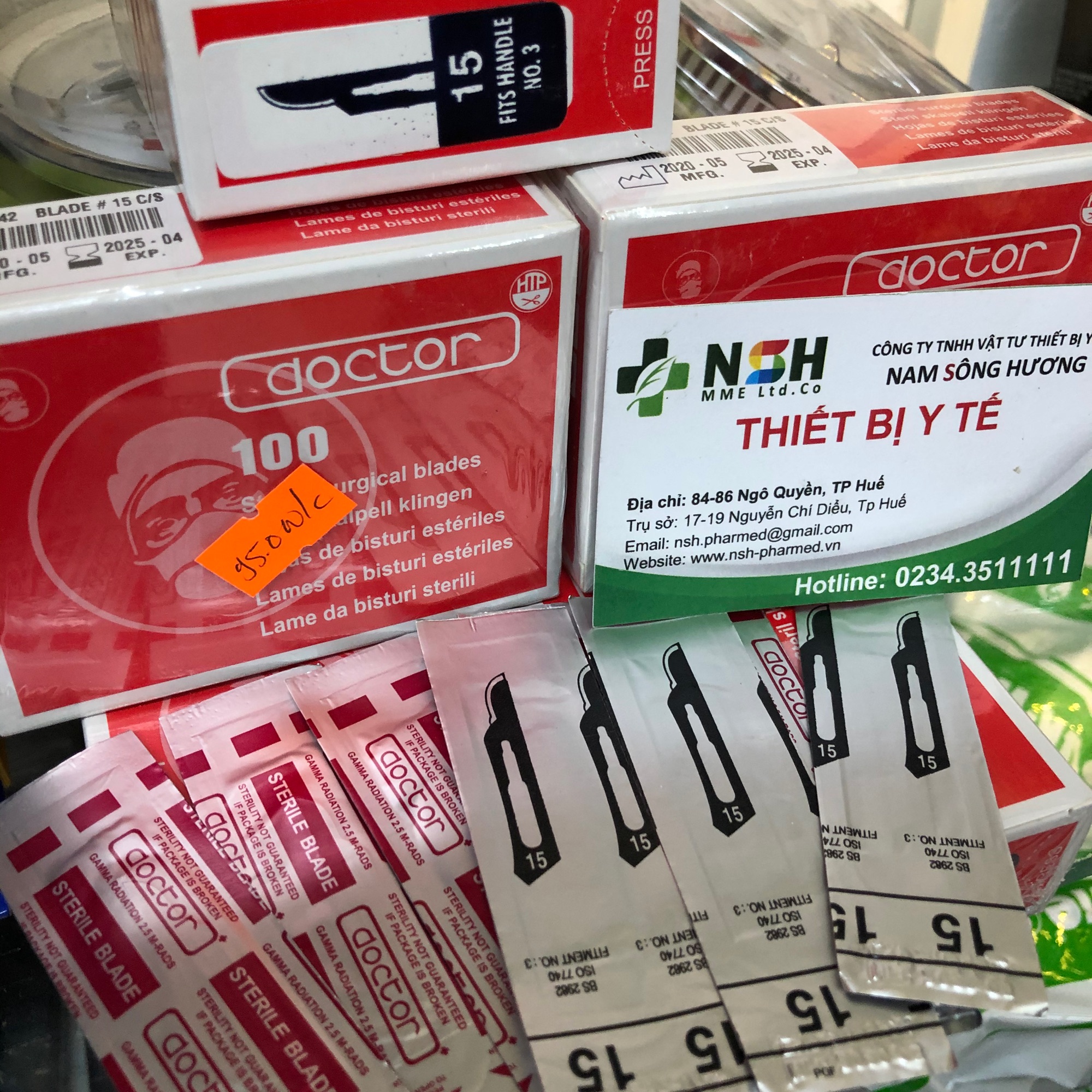 Combo 50 lưỡi dao mổ số 15, lưỡi dao phẫu thuật số 15 doctor hàng ấn độ