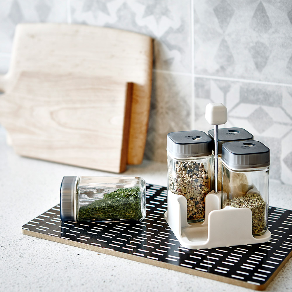 [HCM]Bộ 4 hũ gia vị thủy tinh hình vuông Lock&Lock LLG696