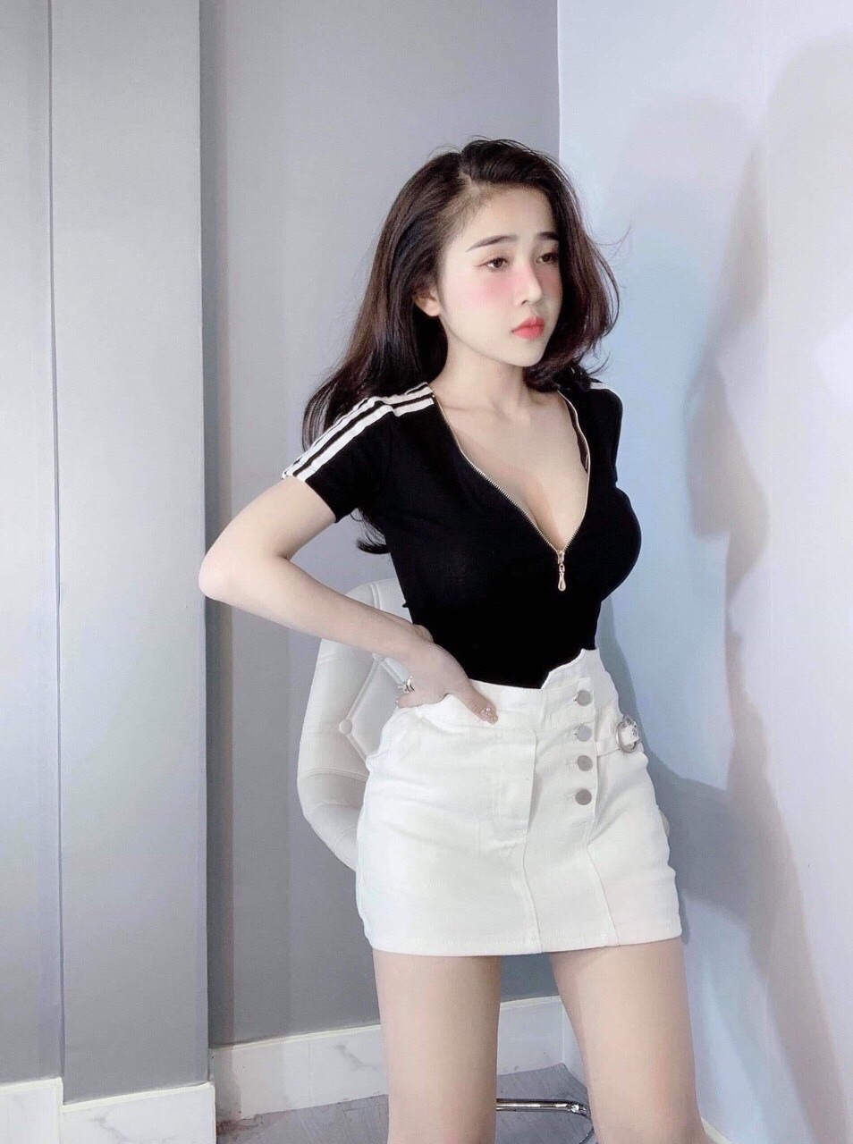 Áo thun nữ khoá kéo chất vải thun thái mềm mại thoáng mát 89k