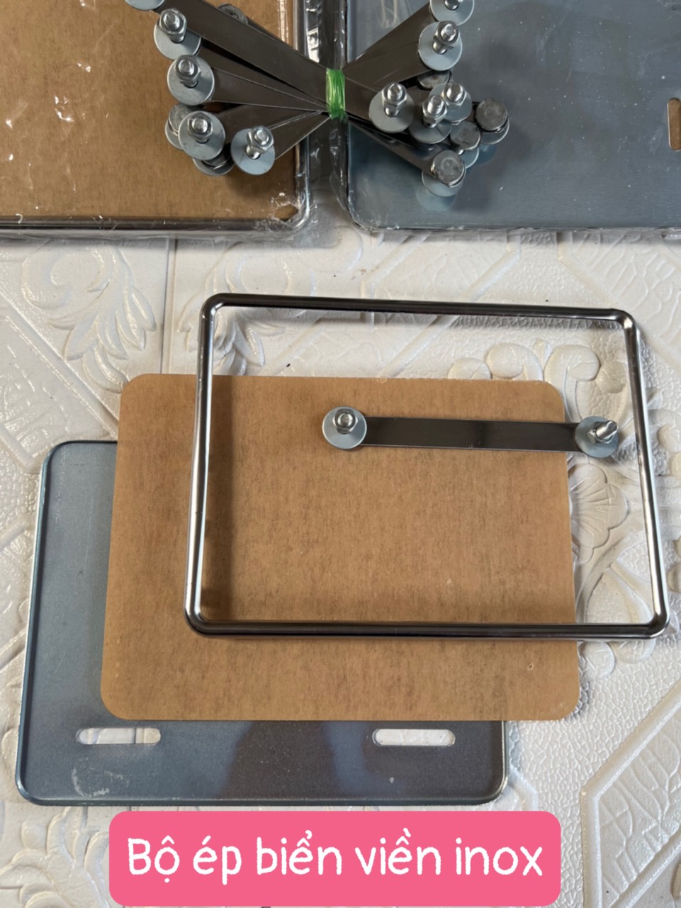 Bộ khung ép biển số xe máy viền titan, inox, viền hộp..