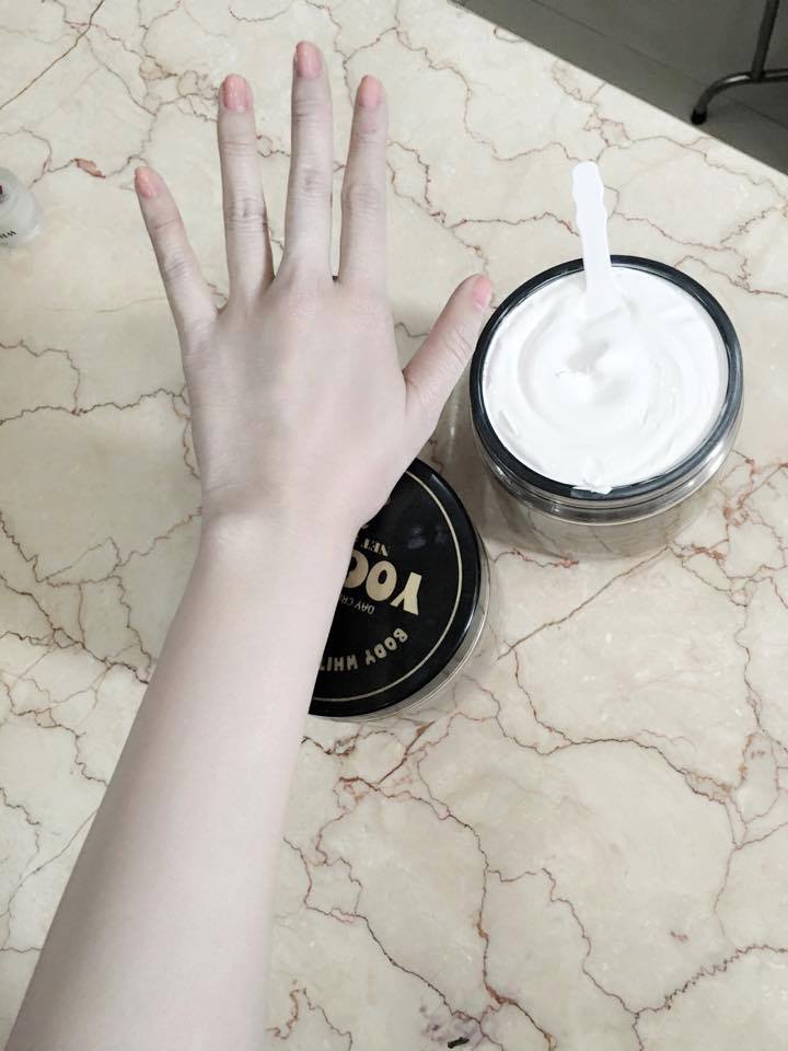 Kem body dưỡng fa Yogurt thái lan