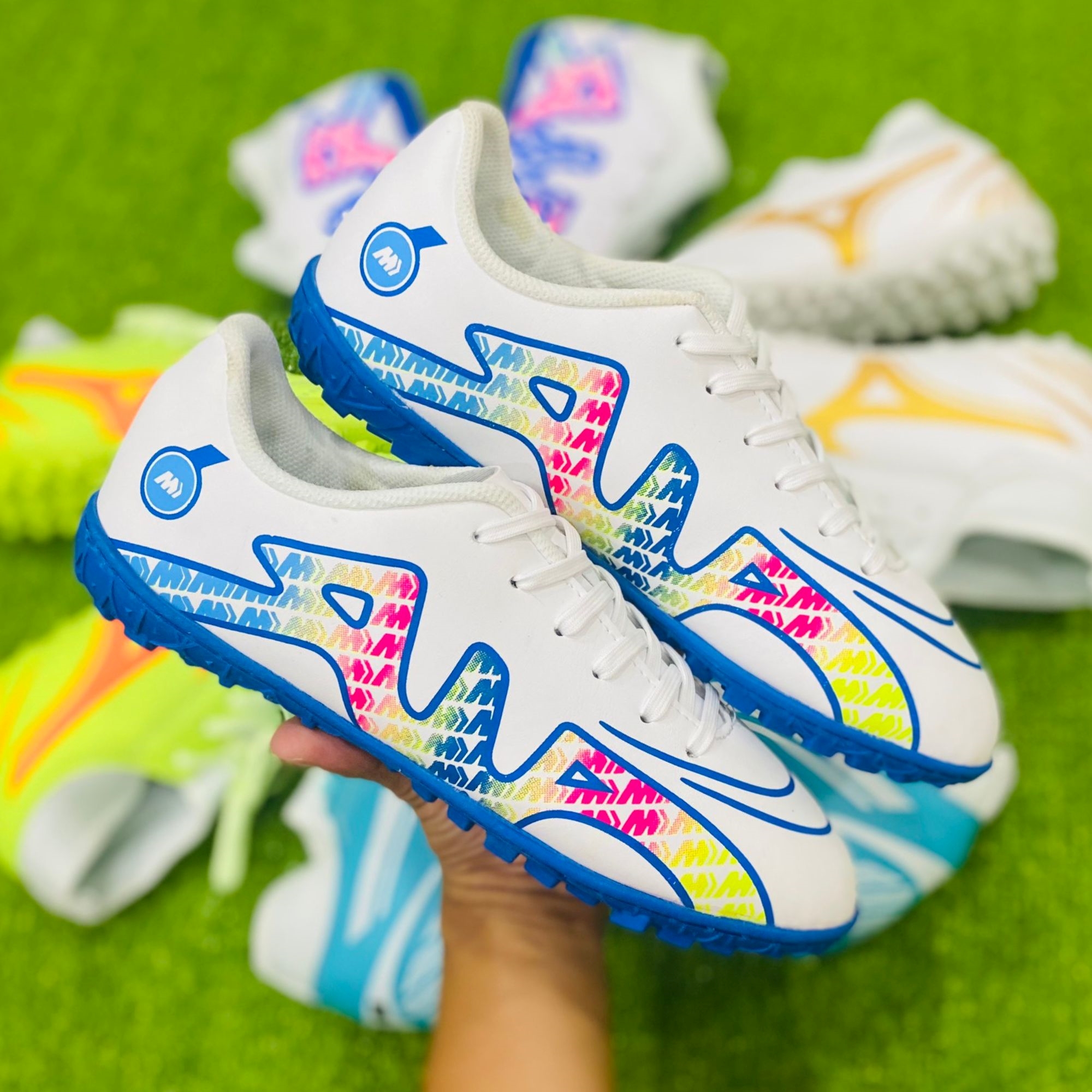Th - giày đá bóng nam nữ trẻ em size 34, size 35, size 36, size 37, size 38 mzn mizu neo 3, toni , vapo 15, predato, wakafly _giày bóng đá trẻ em sân cỏ nhân tạo