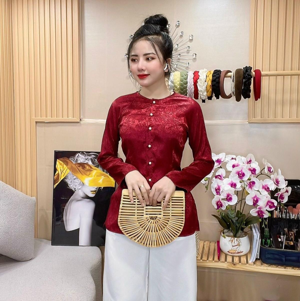 Bộ quần áo bà ba gấm hoa văn nút ngọc tay dài đủ màu sắc