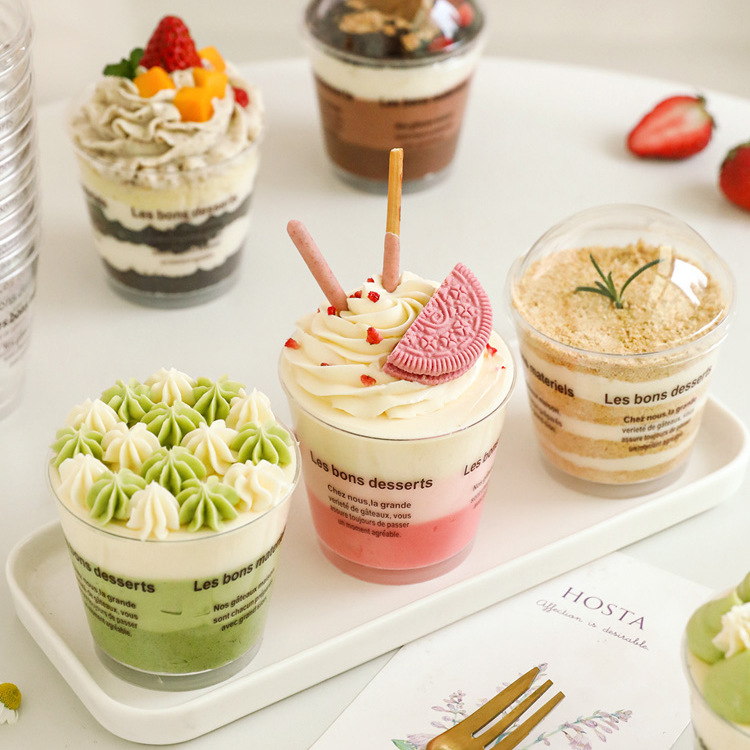 Set 50 Cốc/Ly Nhựa Cứng Đựng Mousse Tròn Có Nắp Cầu 180ml