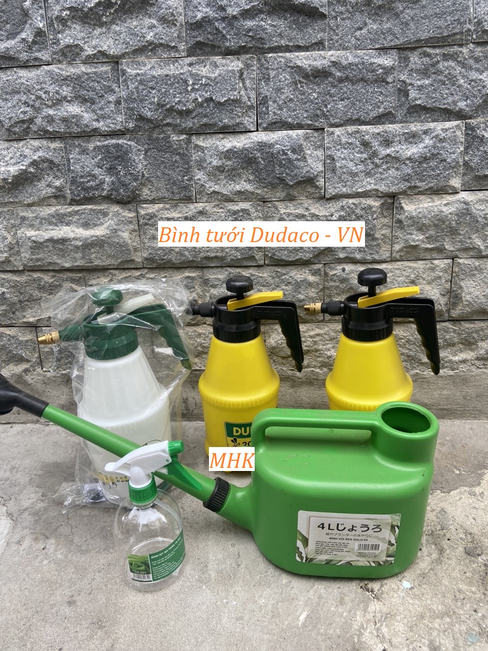 Bình tưới cây , bình xịt phun sương , bình tưới cầm tay Dudaco - hàng Việt Nam !