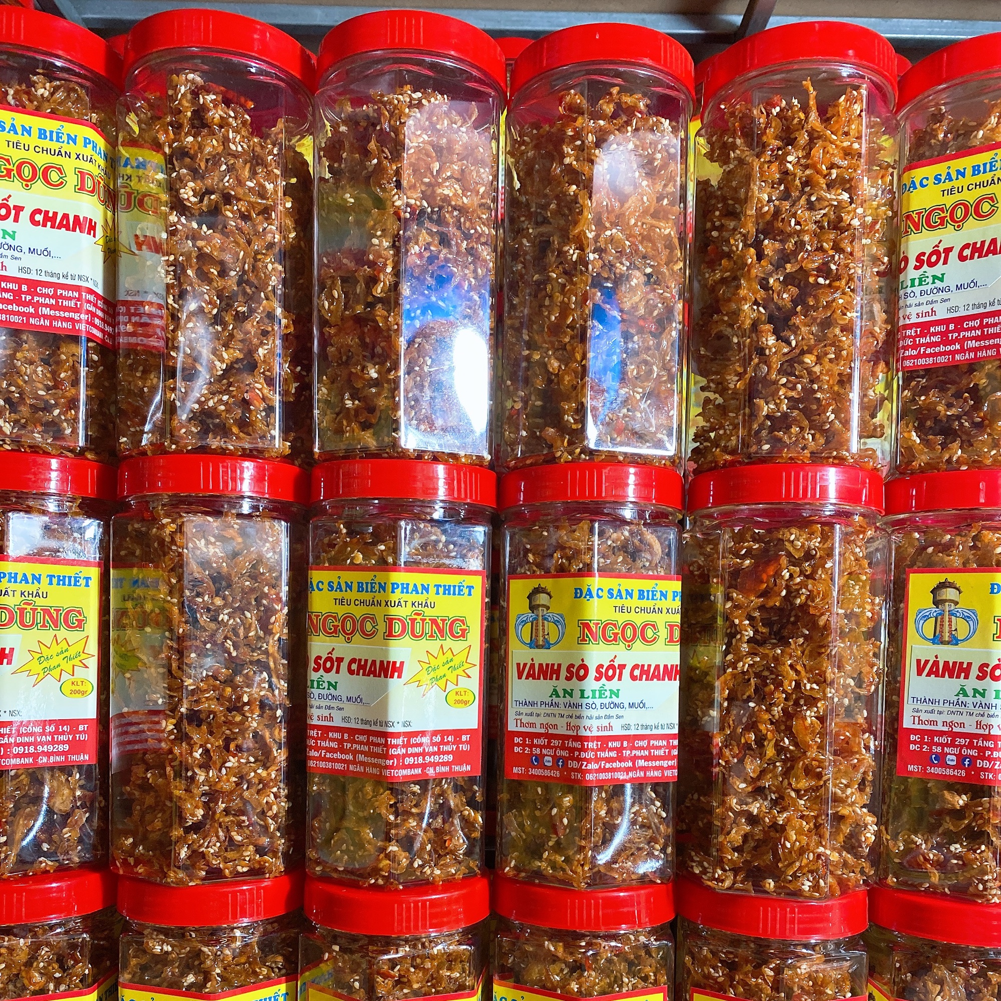 [FREESHIP MAX] Vành Sò Sốt Chanh ( ăn liền ) là món ăn ngon ơi là ngon của Shop Đặc Sản Biển Phan Thiết NGỌC DŨNG; Hộp 200 gram. HSD 12 tháng kể từ ngày đặt hàng.