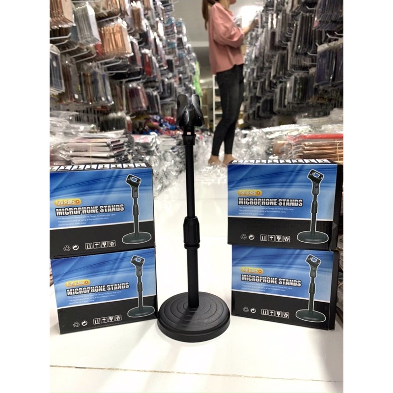 Kệ để micro tiện lợi