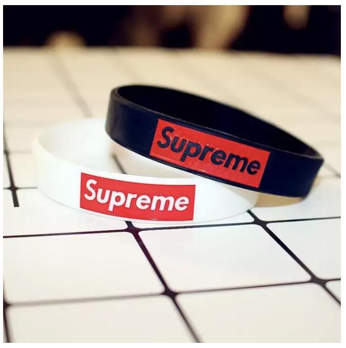 Vòng Tay Nam Nữ Cao Su SUPREME Cá Tính VTSUPREME01 + Mua 1 tặng 1