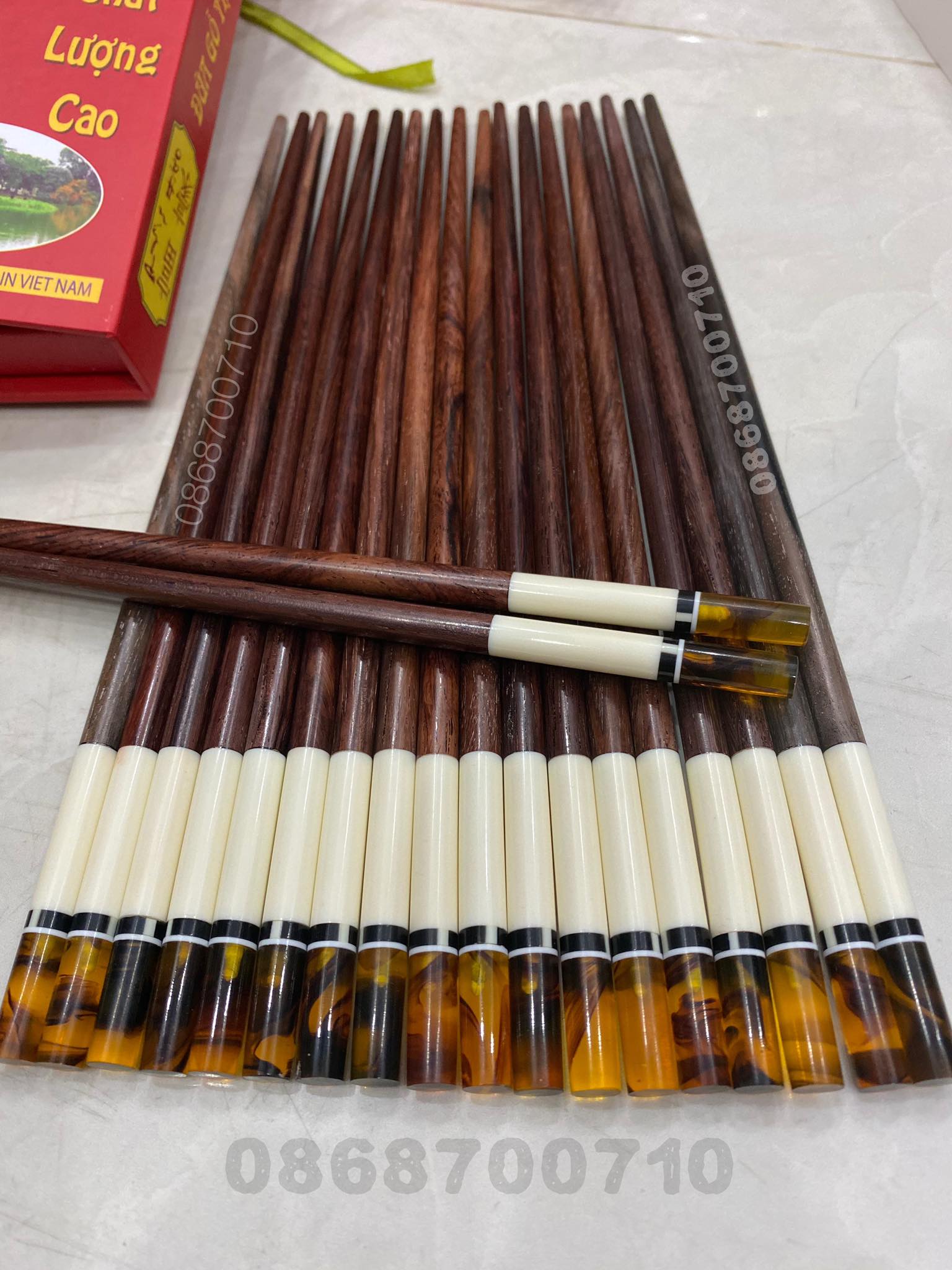 Bộ 10 Đôi Đũa ăn gỗ Cẩm lai tự nhiên cao cấp đầu gắn Cẩm Thạch -Sừng Trâu