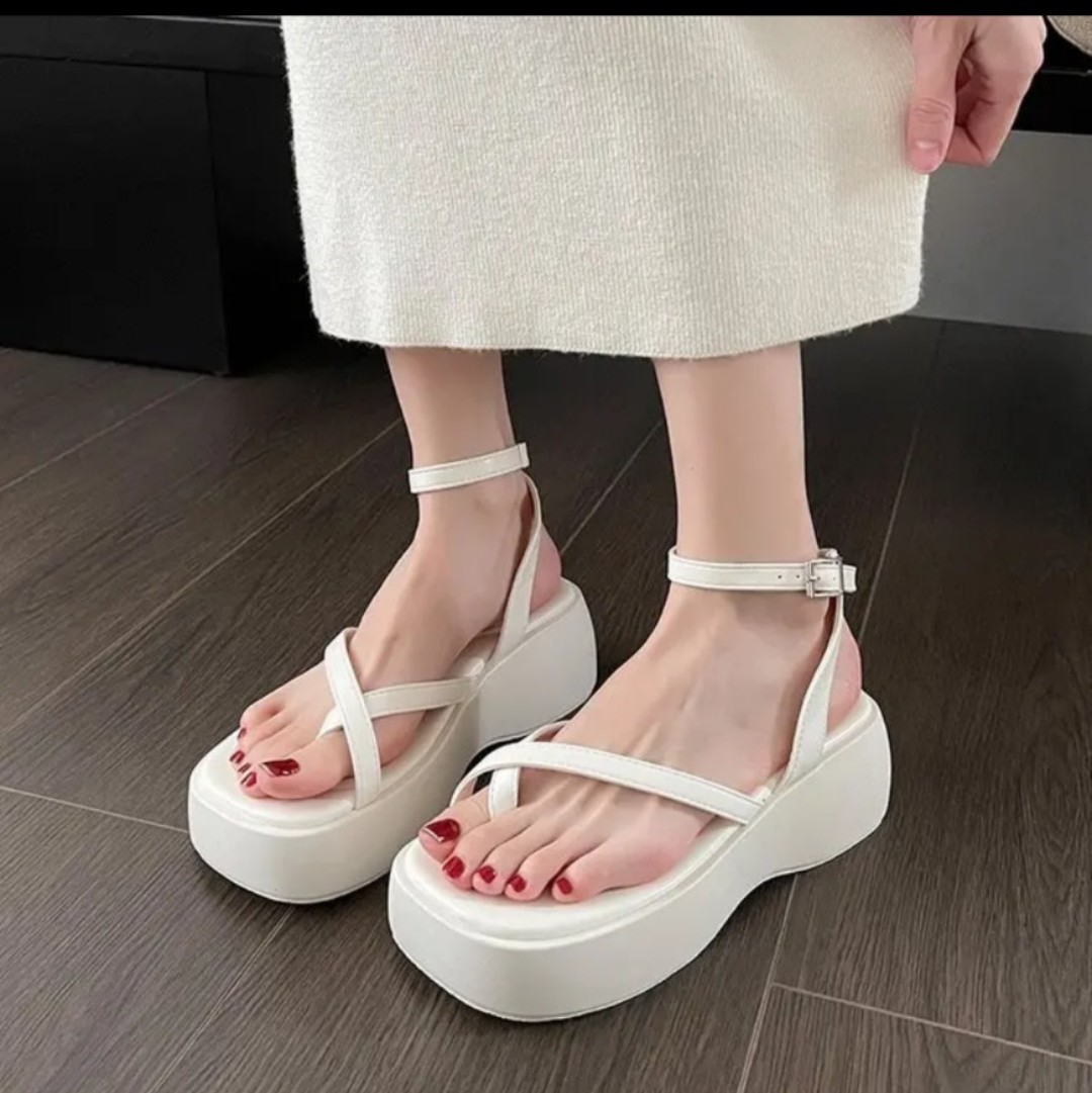 [Hoàn Tiền 15%]Sandal nữ phong cách hàn quốc , Sandal đế xuồng kẹp ngón cực xinh