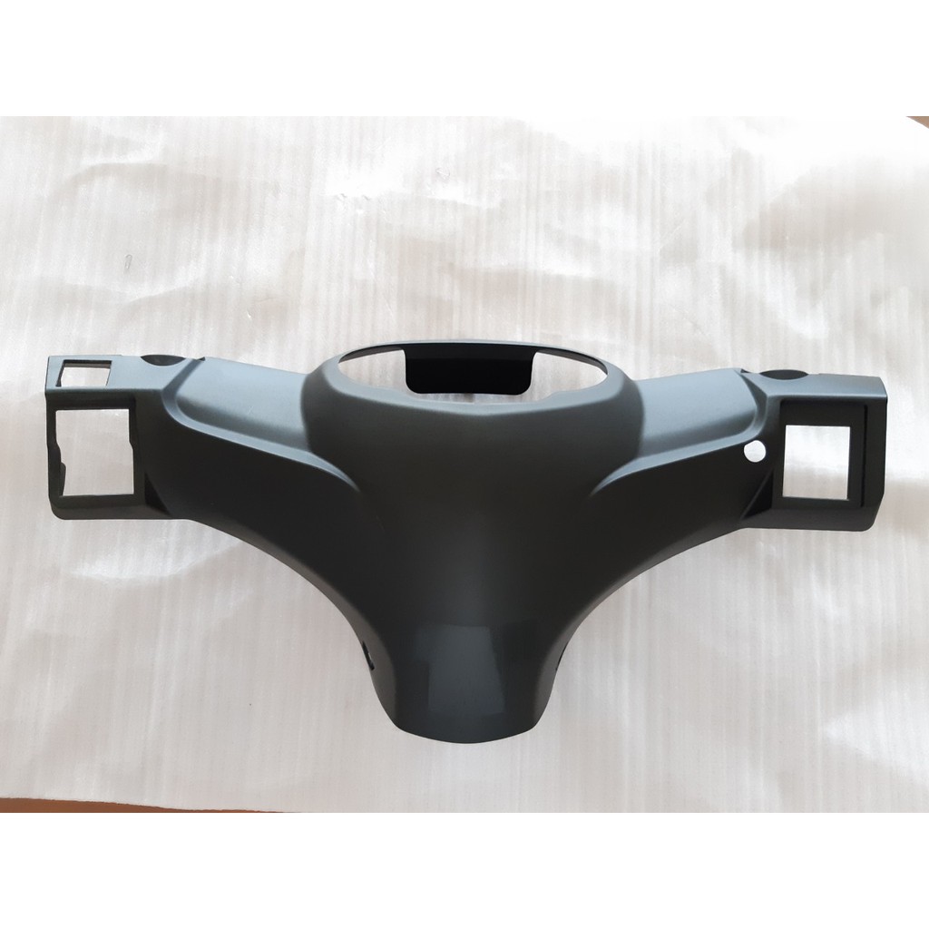 Ốp đầu sau / nắp sau / gáy sirius fi 2013-2020 , chính hiệu yamaha motor vn