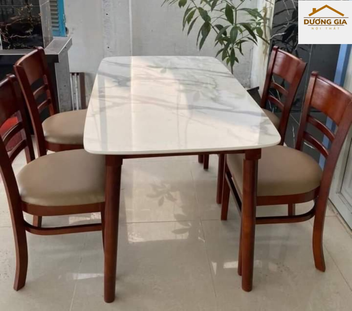 BỘ BÀN ĂN DÃ VÂN ĐÁ CAO CẤP CHỐNG NƯỚC SIÊU BỀN