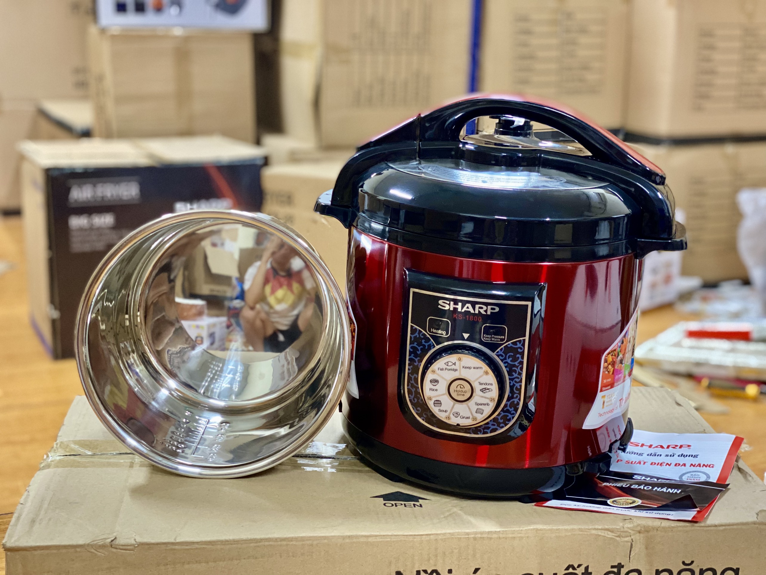 Nồi Áp Suất Đa Năng Sharp Lòng Inox KS-180S/KS-1800 BH 12 Tháng