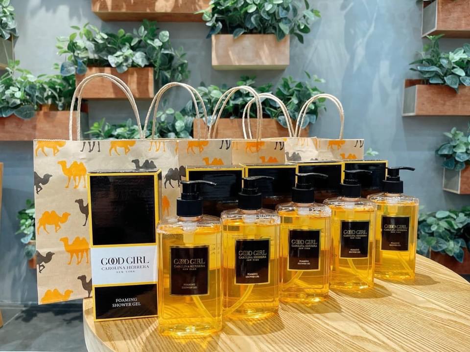 Sữa tắm hương nước hoa Dubai Good Girl 400ml