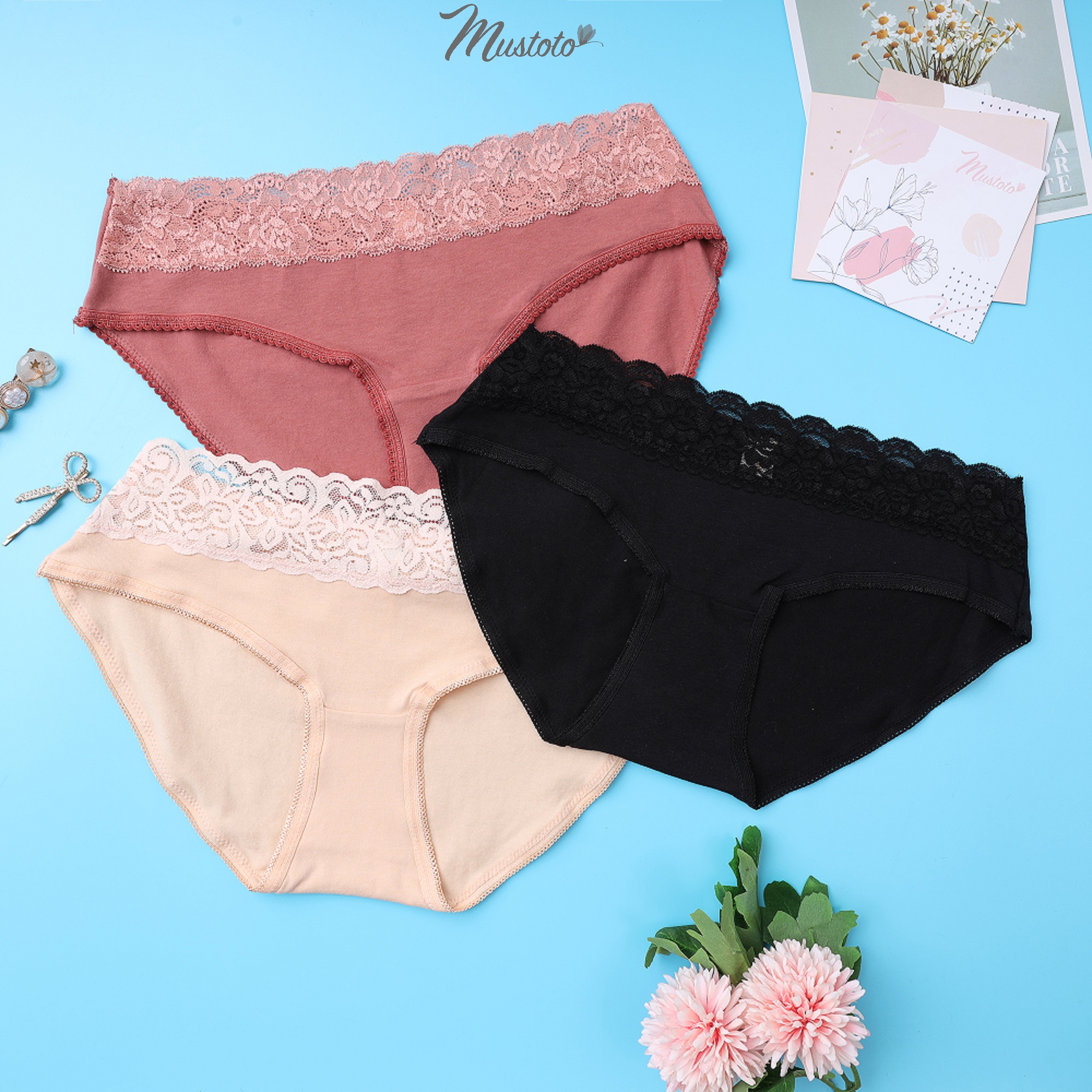 Quần Lót Nữ Cotton Organic Cao Cấp Trơn Lưng Thấp Phối Ren Trước Ajisai (Mustoto MQ16)