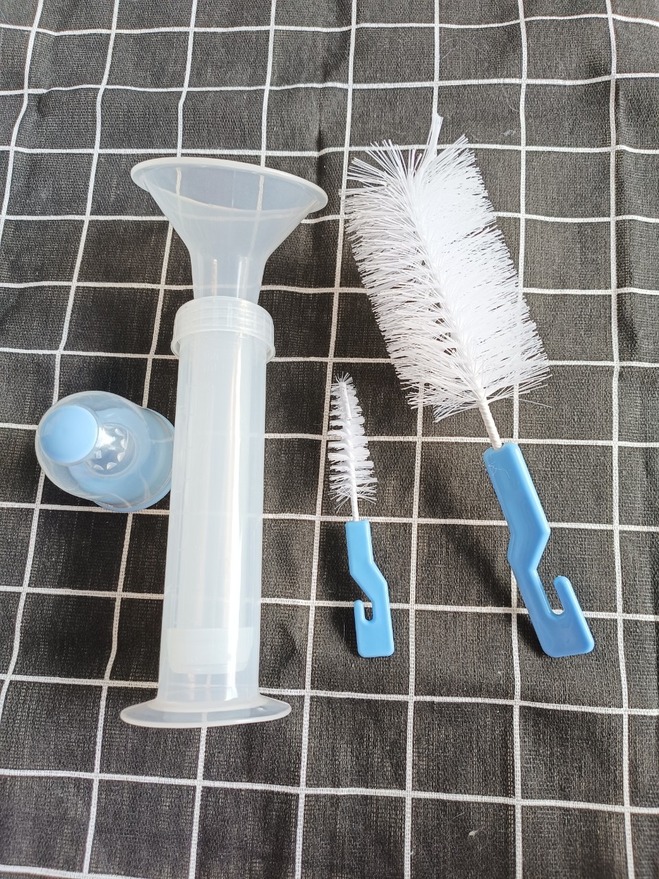 Dụng cụ hút sữa xylanh Tanako - hút sữa tay