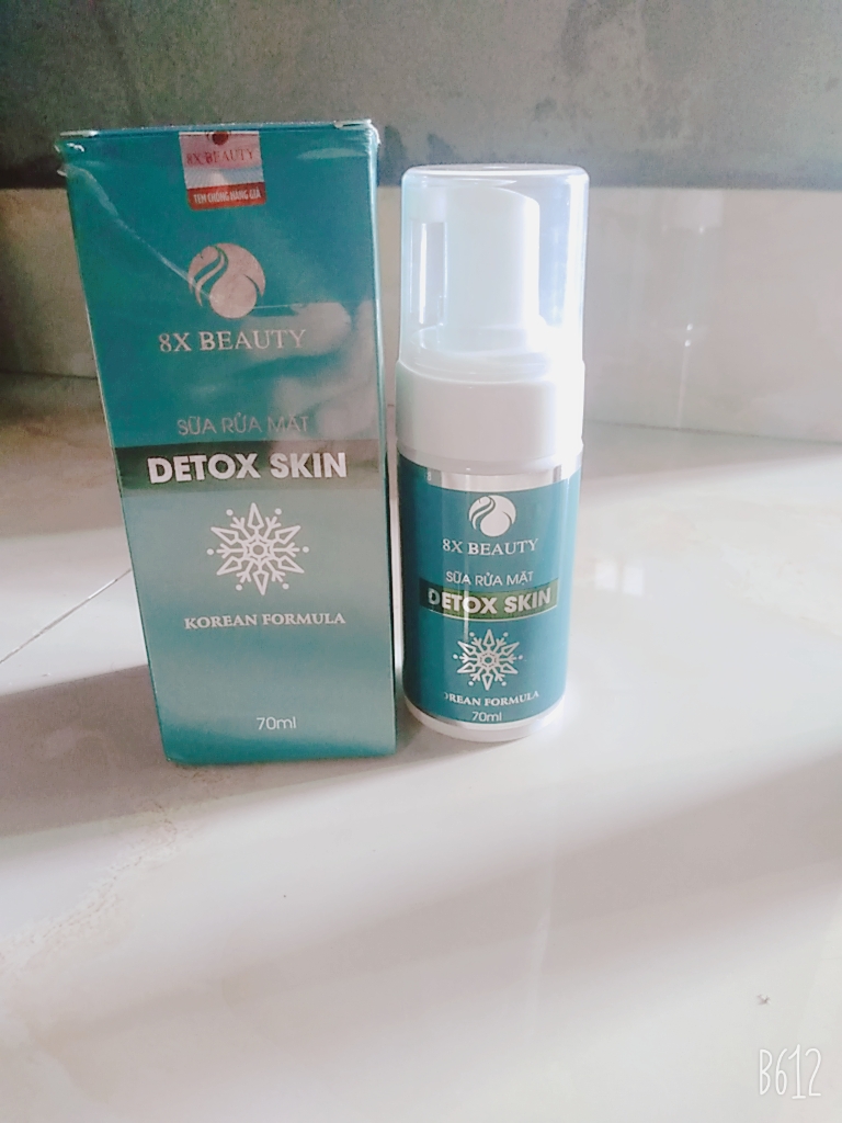 sữa rửa mặt 8x beauty