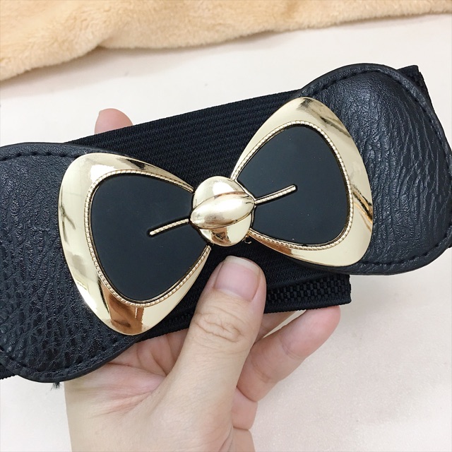 Thắt váy nữ hình nơ