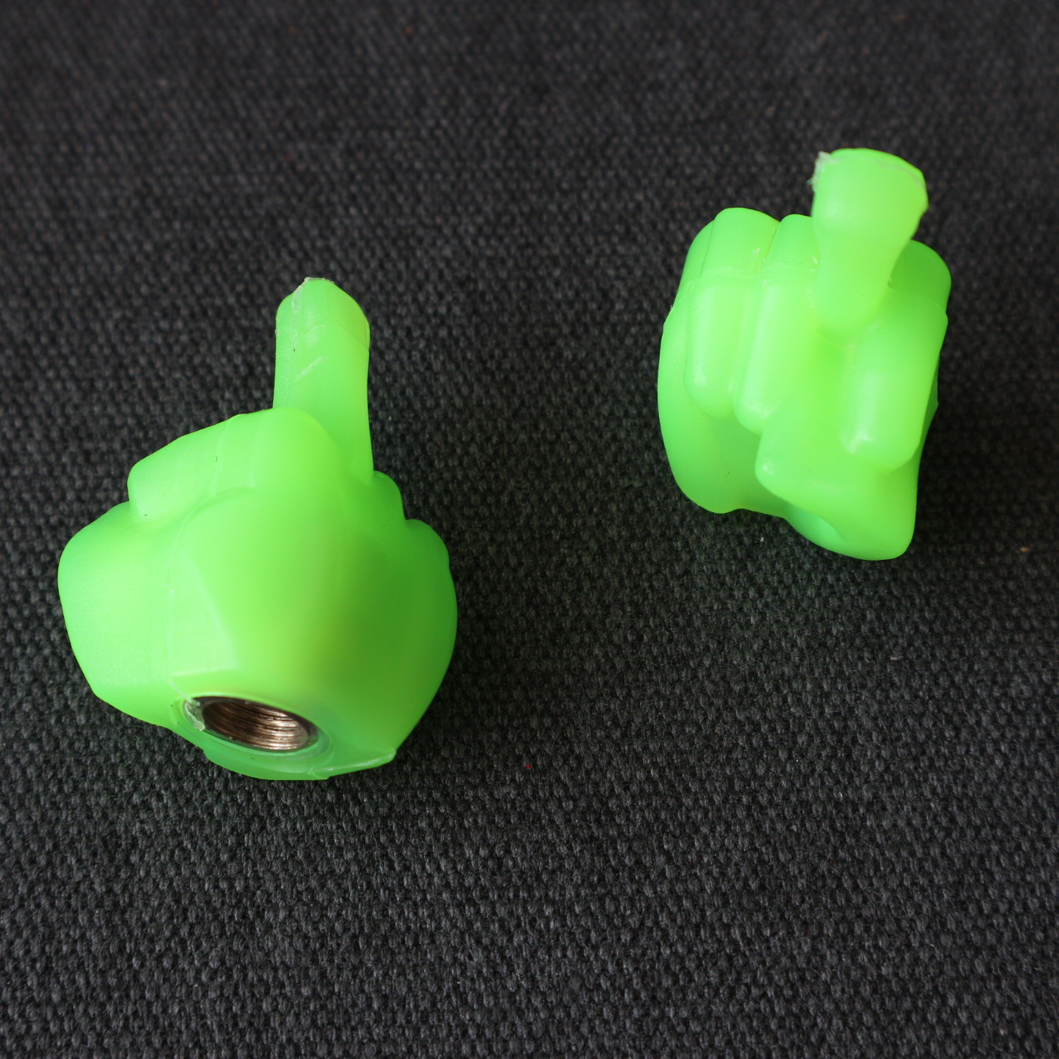 NẮP VAN VÒI XE MÁY KIỂU NGÓN TAY CÁ TÍNH GẮN CÁC DÒNG XE MÁY HIỆN NAY (MÀU XANH LÁ)