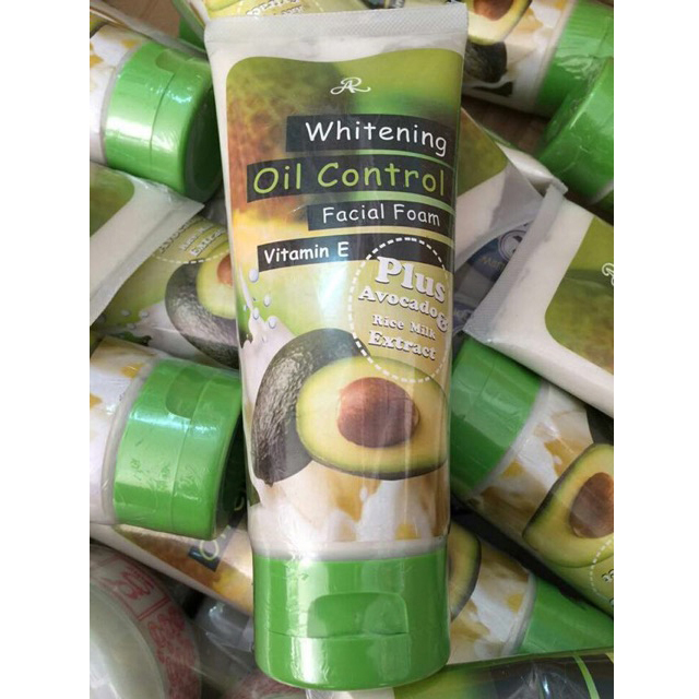 [HCM]SỮA RỬA MẶT BƠ 210G THÁI LAN