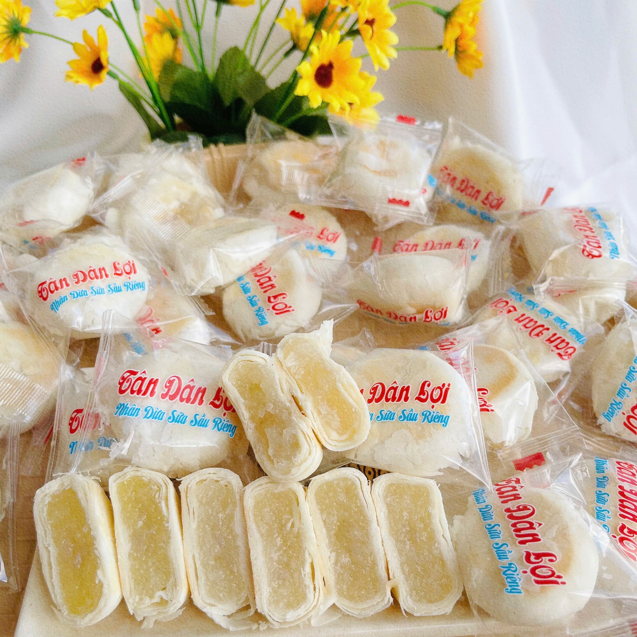 Bánh Pía Mini Nhân Sợi Dừa Non Tân Dân Lợi 1kg - Bánh kẹo đồ ăn vặt hottrend