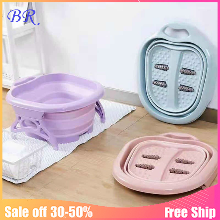 Chậu ngâm chân gấp gọn kèm 4 con lăn matxa chân.