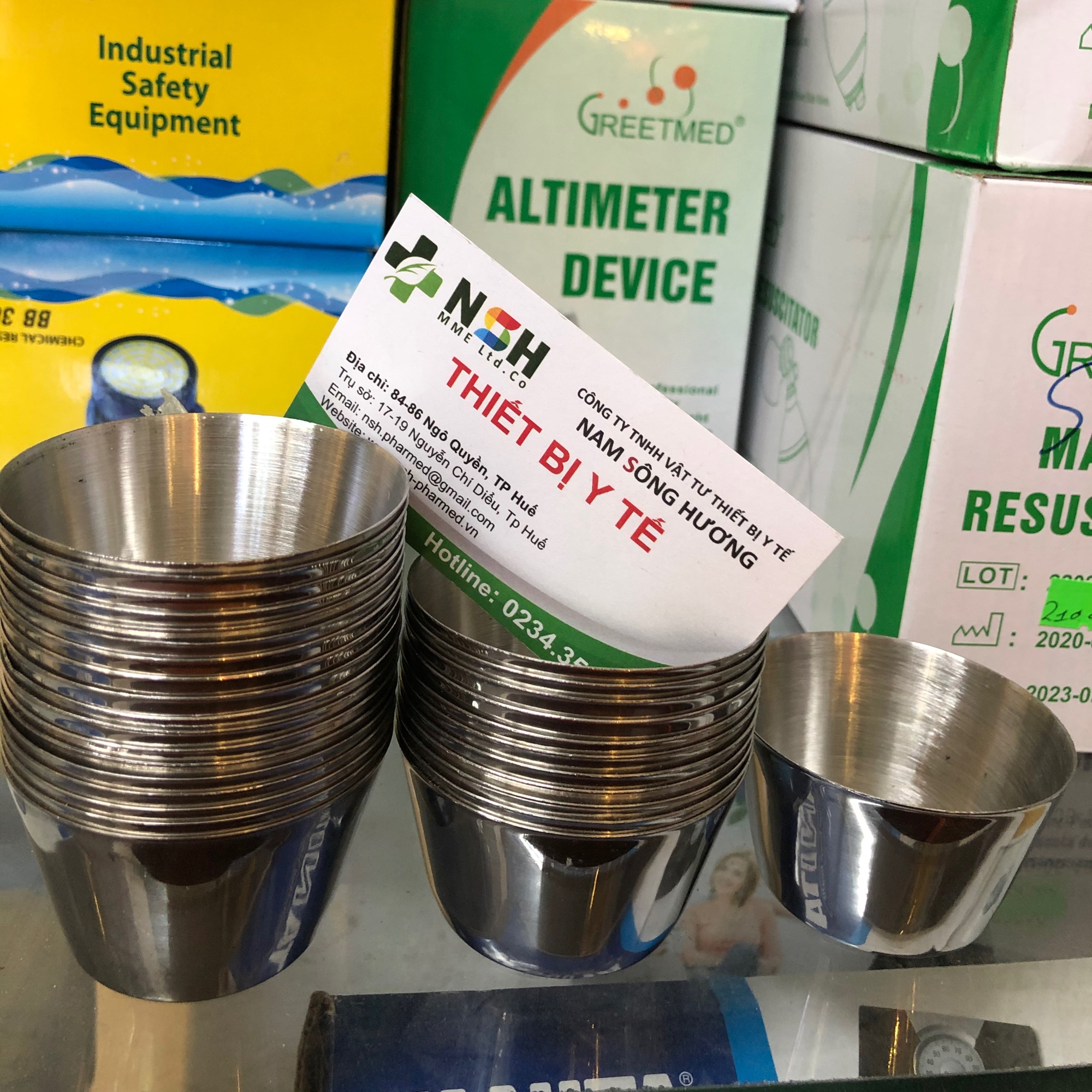 Chén chum inox được dùng trong y tế, chén đựng bông cồn, cốc inox đựng bông cồn y tế hàng inox loại 1 5.5cm x cao 3.7cm