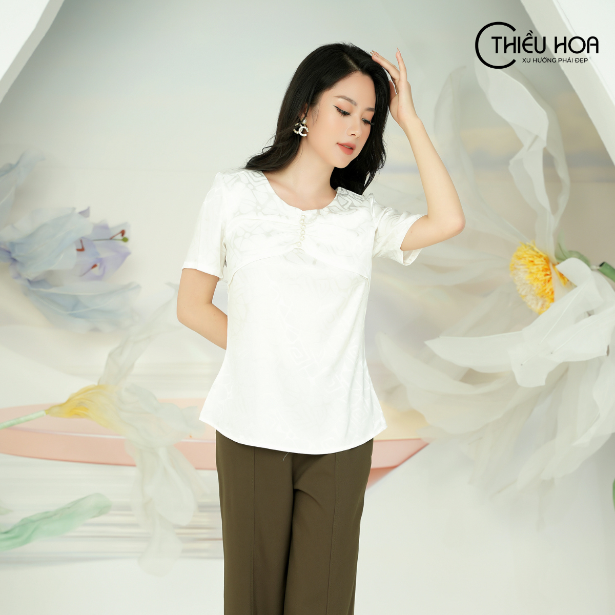 Áo lụa kiểu nữ thanh lịch, sang trọng thương hiệu Thiều Hoa L0910