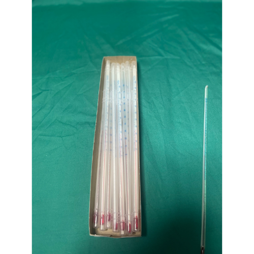 1 hộp 20 cái nhiệt kế thủy ngân 0-100 đo nước