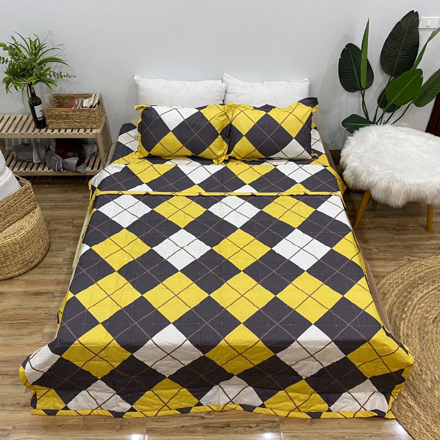 Bộ chăn ga gối cotton poly - kẻ vàng tiệm nhà cá