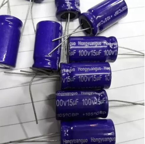 4 Tụ dùng gắn loa trép 2.2uf / 100v