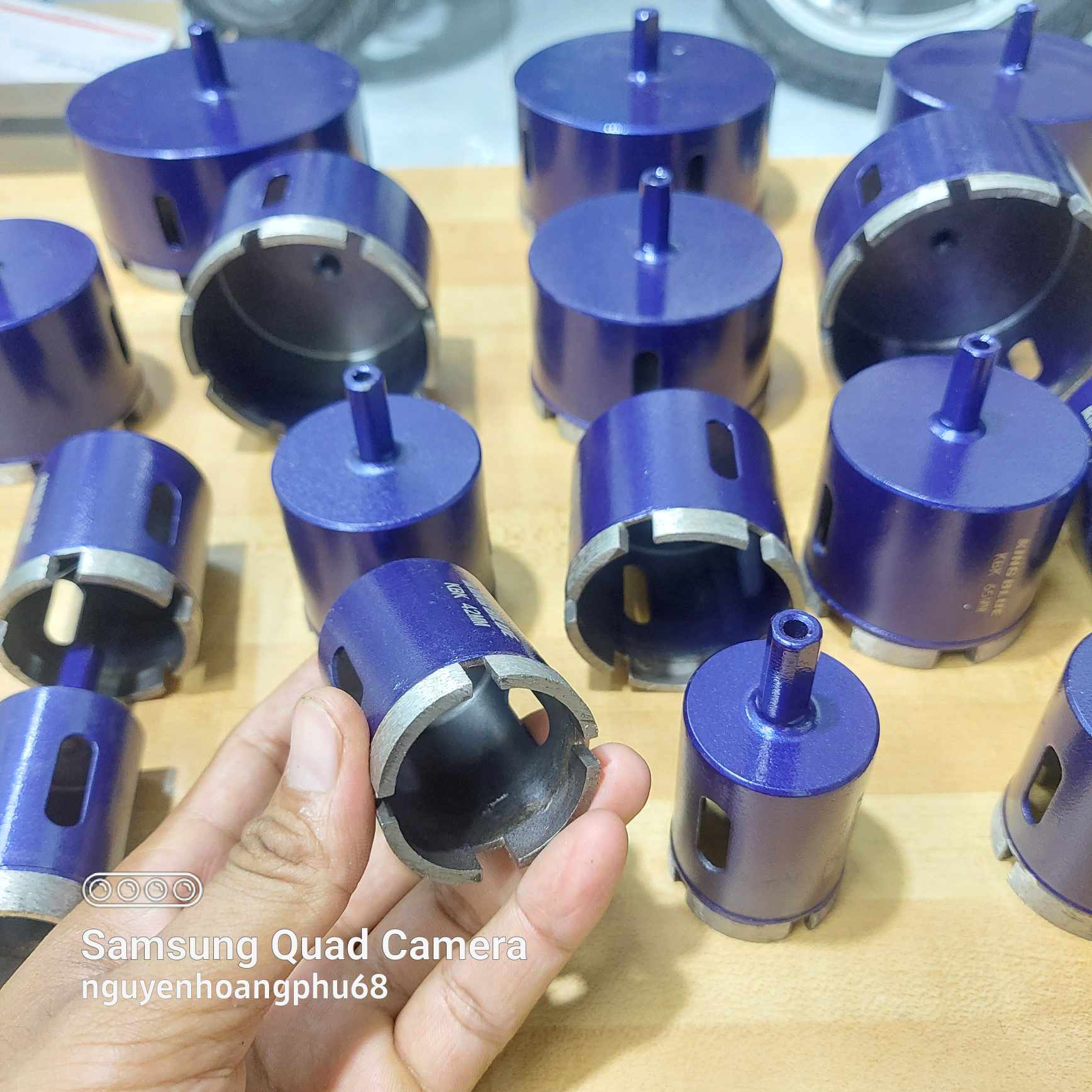 MỘT MŨI KHOAN GẠCH ĐÁ CỨNG KHOÉT ĐÁ HOA CƯƠNG ĐÁ GRANITE TƯỜNG KING BLUE CHẤT LƯỢNG