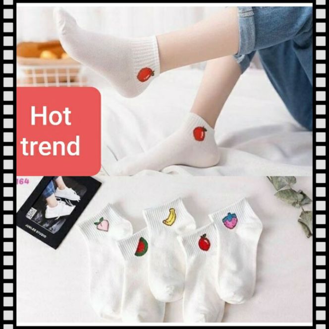 Vớ tất cổ ngắn nữ trắng size người lớn